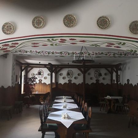 Gomba Panzio Bed and Breakfast Velem Buitenkant foto